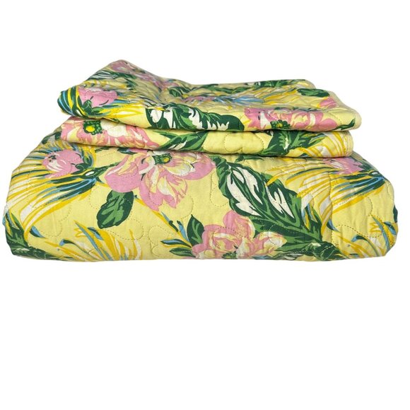 Traditions by Waverly Tropical Quilt Set Full Size Reversible Yellow Hibiscus - Picture 1 of 5